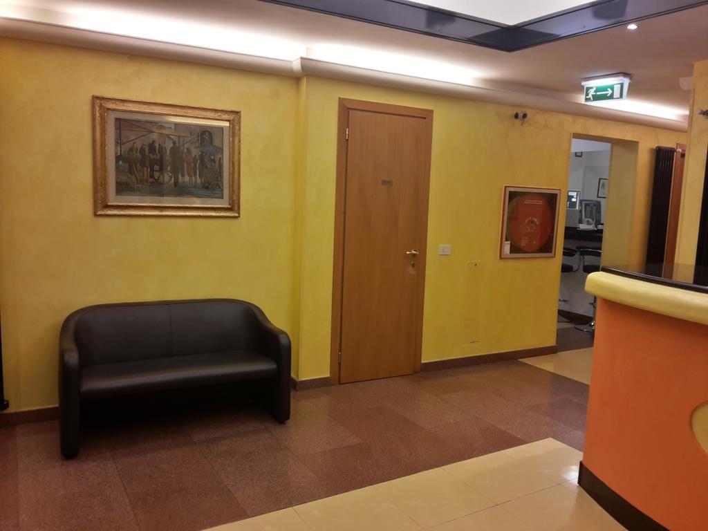 Albergo Sonia Флоренция Екстериор снимка