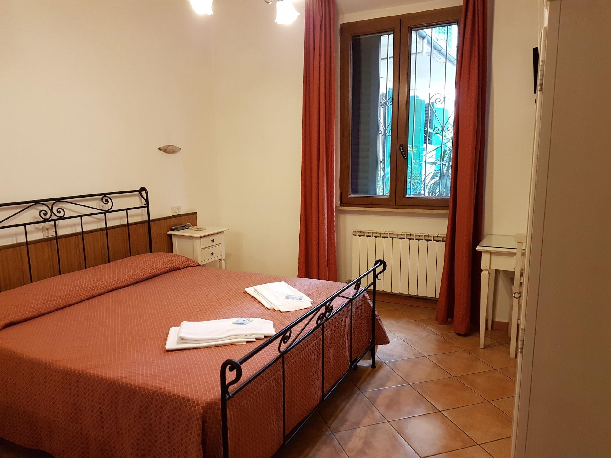 Albergo Sonia Флоренция Екстериор снимка