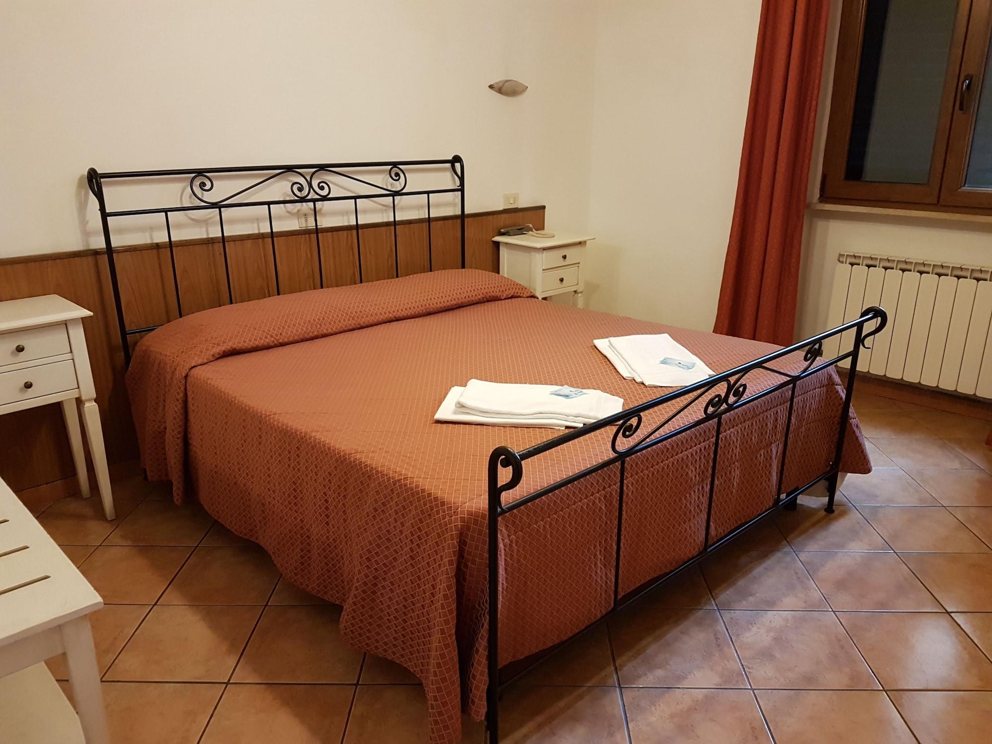 Albergo Sonia Флоренция Екстериор снимка