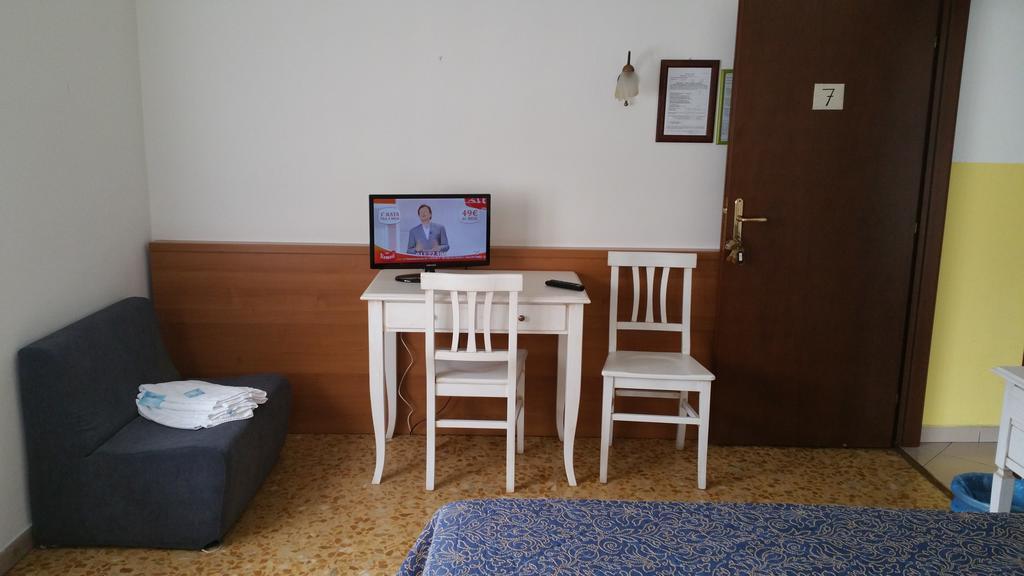 Albergo Sonia Флоренция Екстериор снимка