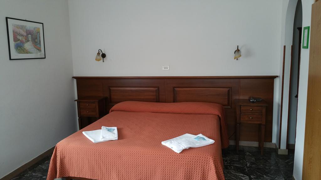 Albergo Sonia Флоренция Екстериор снимка