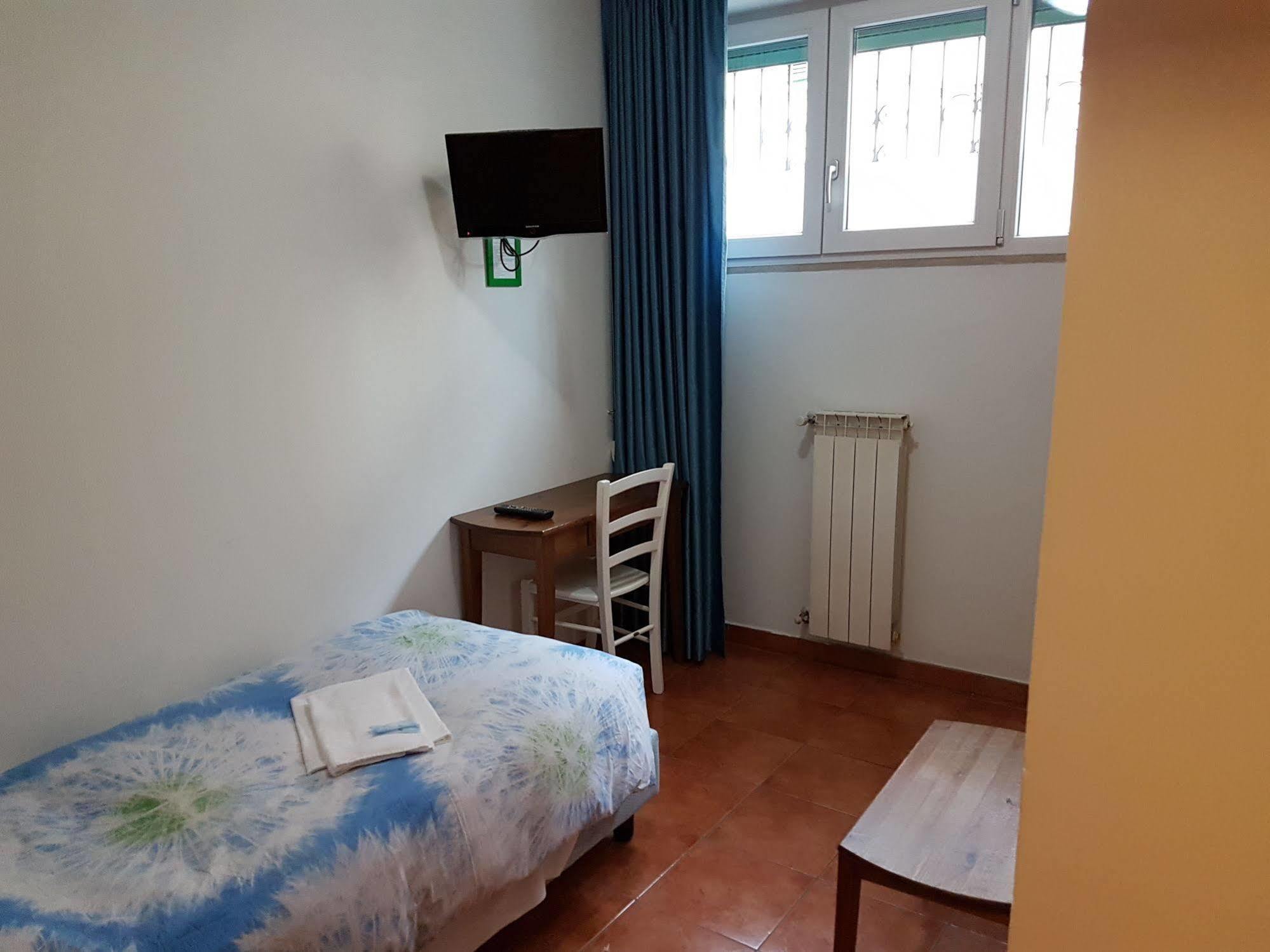 Albergo Sonia Флоренция Екстериор снимка